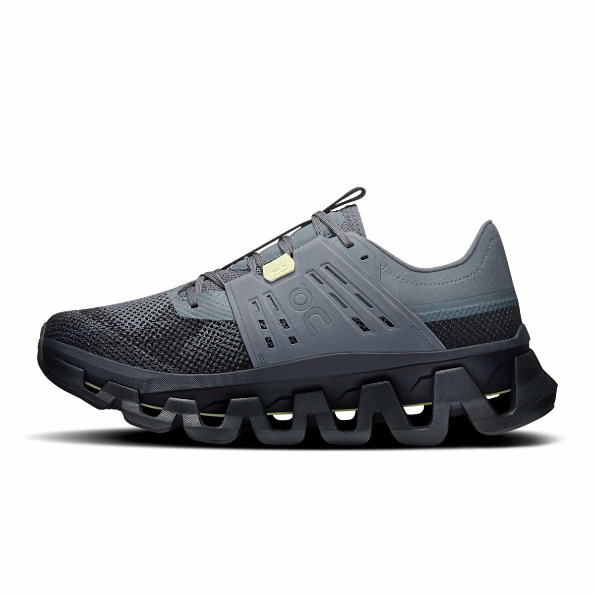 On United States Quality / Men's Cloudswift Amp - Stone/Black