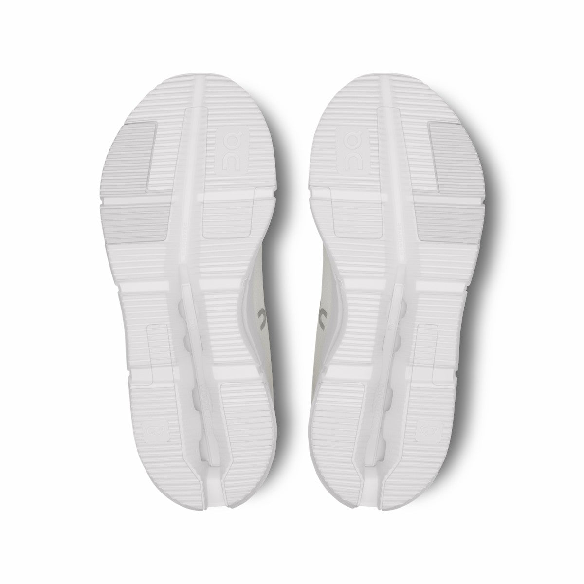 On United States Great Value / Men's Cloudnova 2 - All White