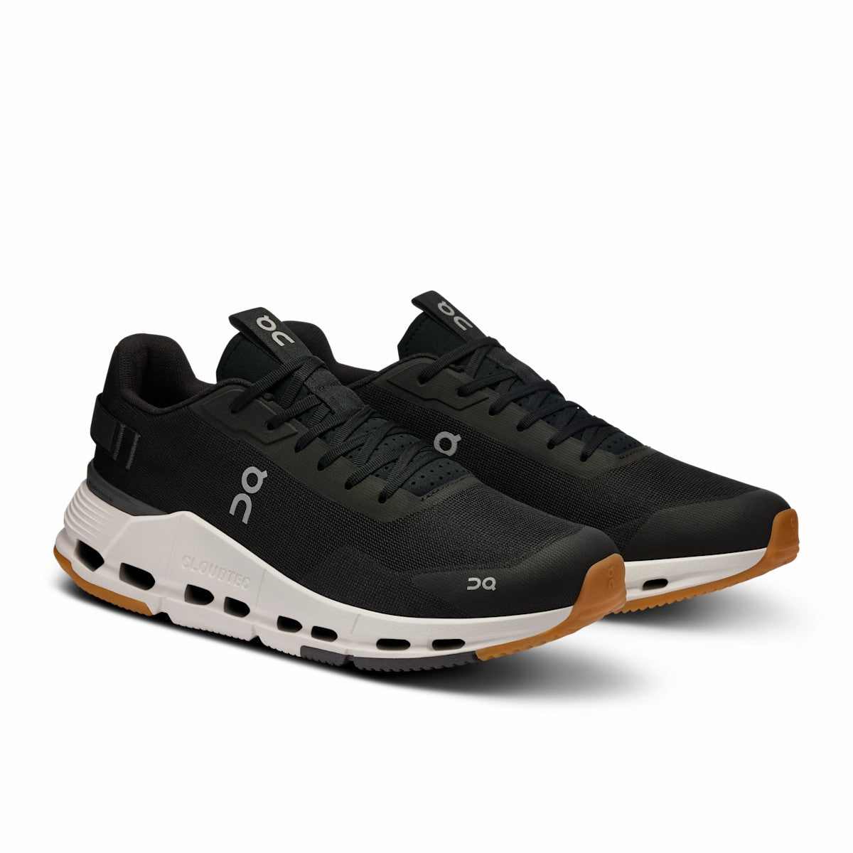 On United States Essential / Men's Cloudnova Form 2 - Black/Ivory