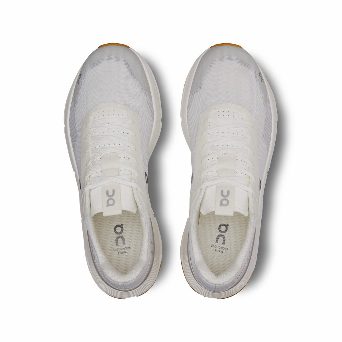 On United States Premium / Men's Cloudnova Form 2 - White/Ivory