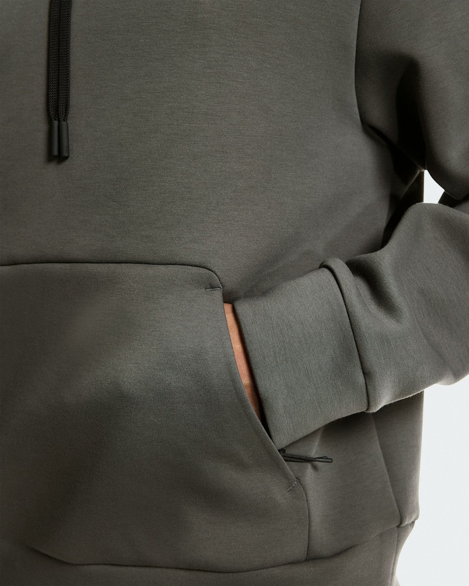 On United States New / Men's Focus Tech Hoodie - Shadow