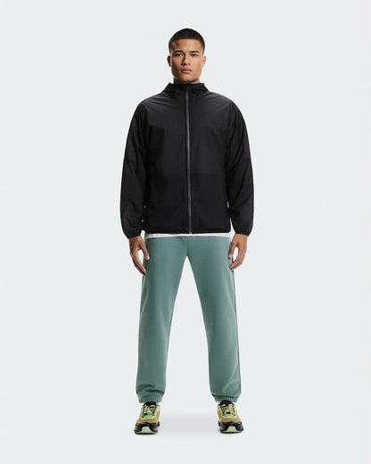 On United States Quality / Men's Explore Lightweight Waterproof Jacket - Black