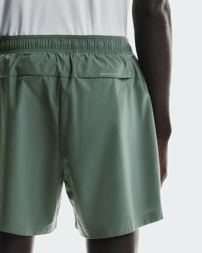 On United States Trending / Men's 5" Core Shorts - Olive