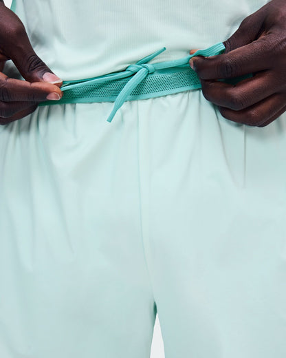 On United States Best Seller / Men's 5" Performance 2/1 Shorts - Flurry/Aquamarine