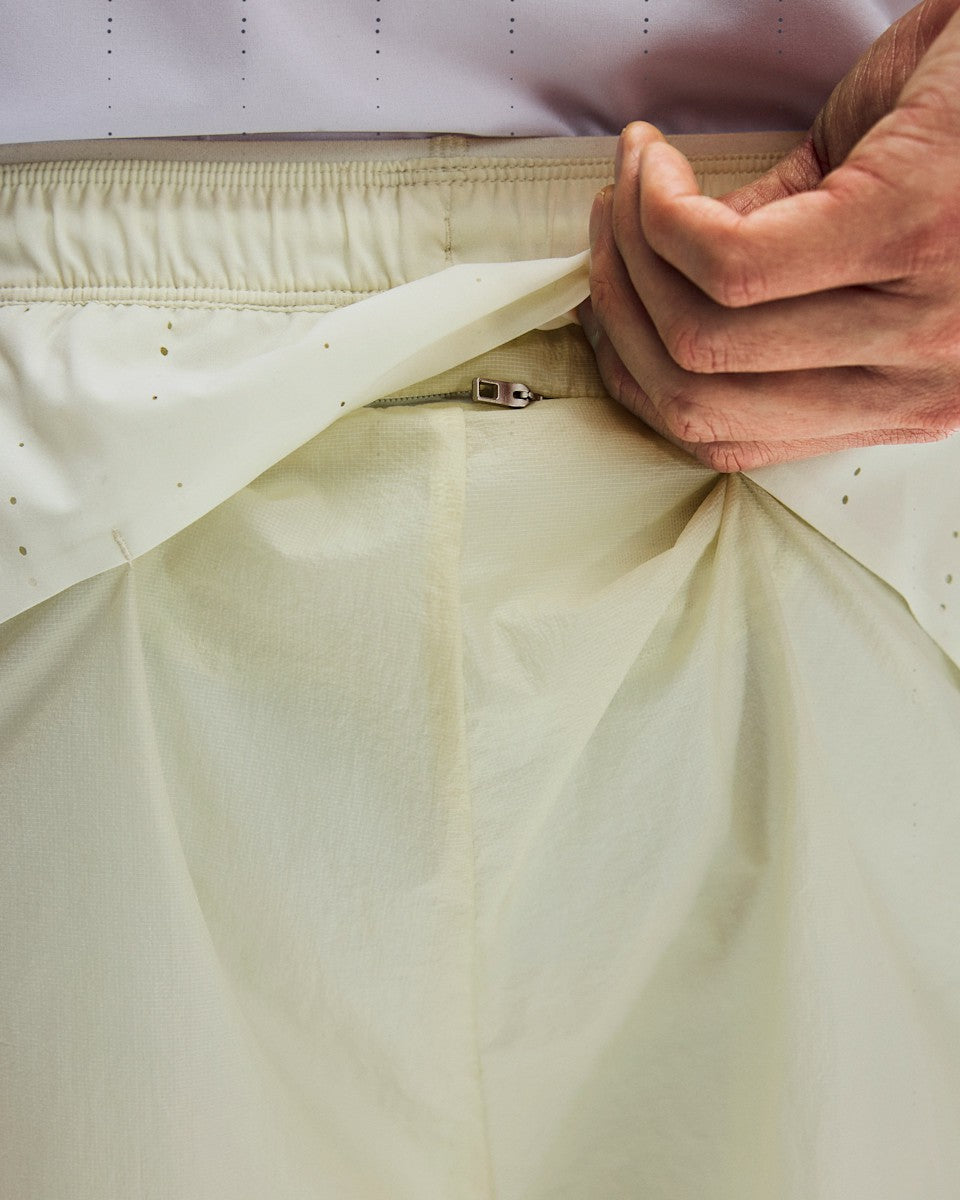 On United States Signature / Men's Zero 2-in-1 Shorts PAF - Ice/Gale