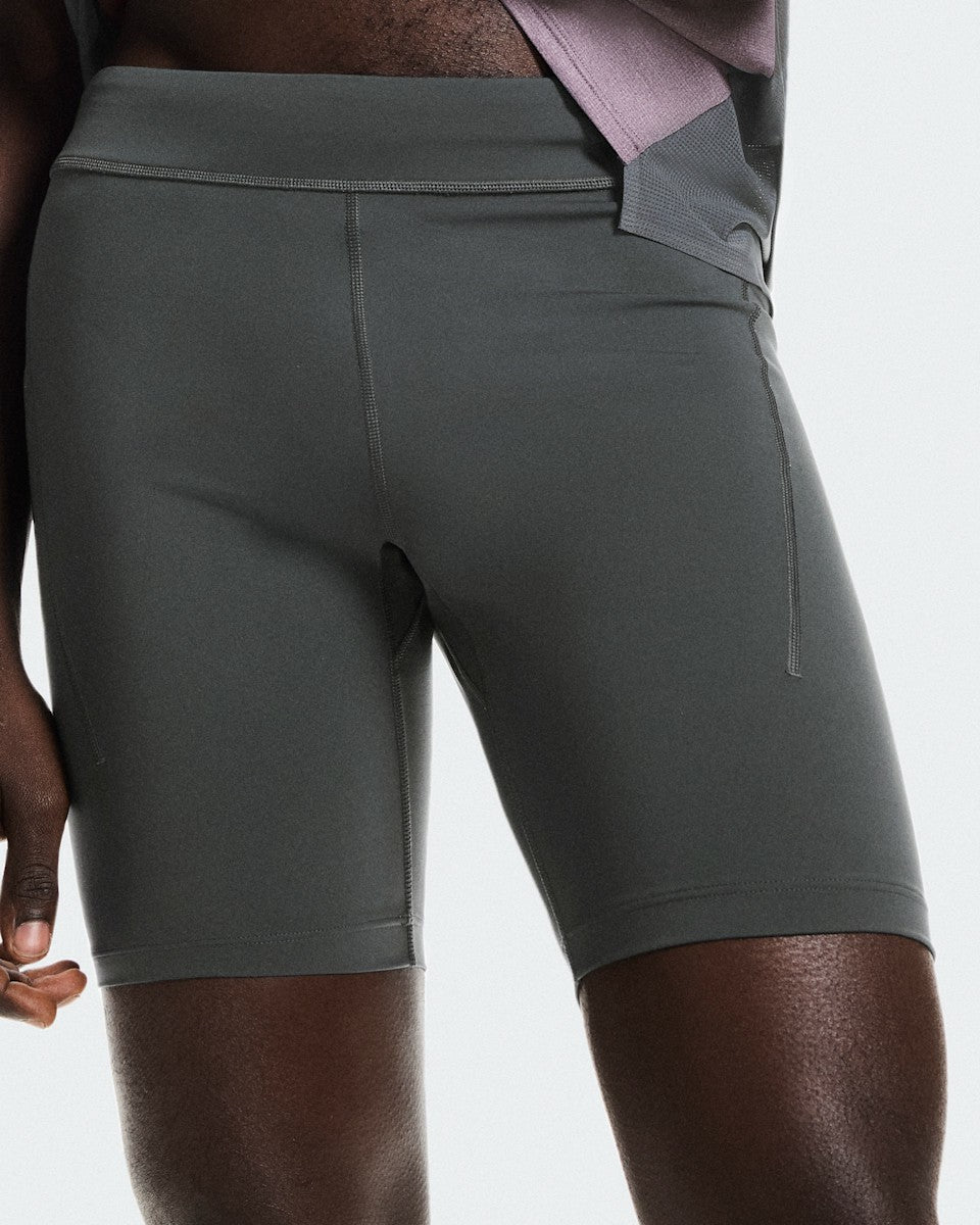 On United States Best Seller / Men's 8" Performance Tights - Eclipse