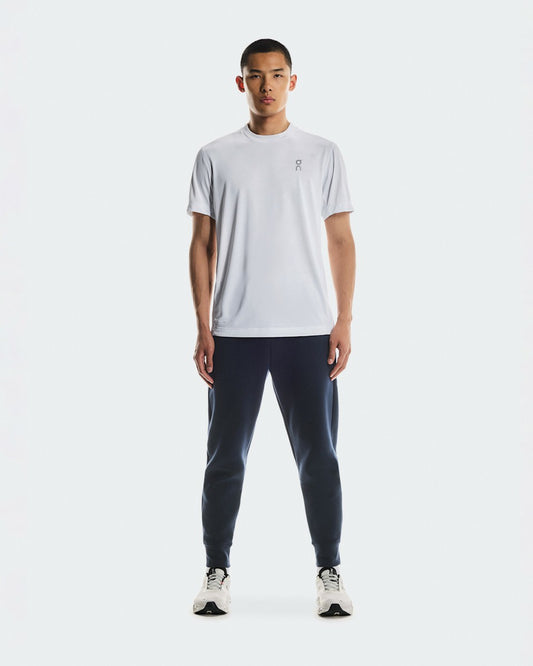 On United States Value / Men's Focus Tech Sweatpants - Navy