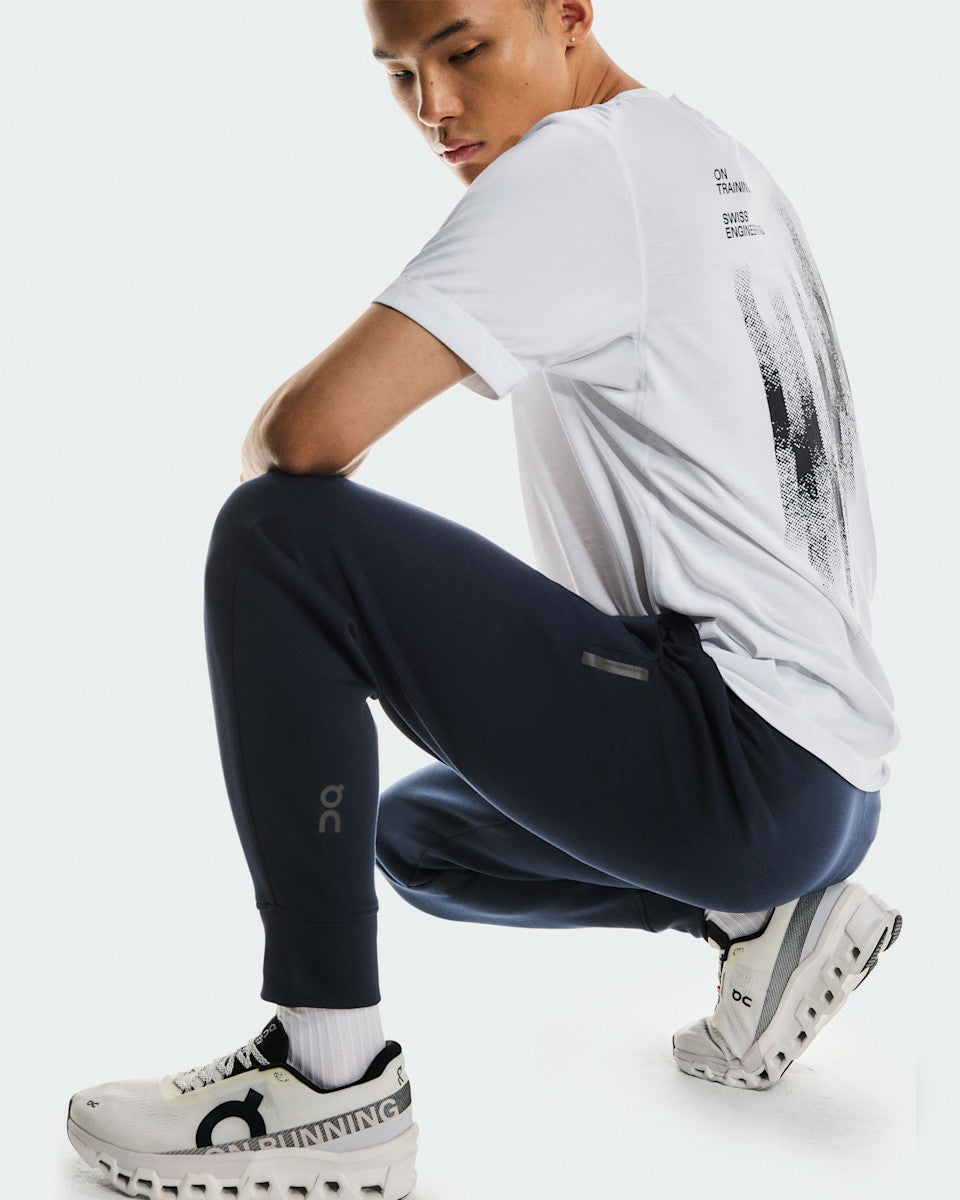 On United States Value / Men's Focus Tech Sweatpants - Navy