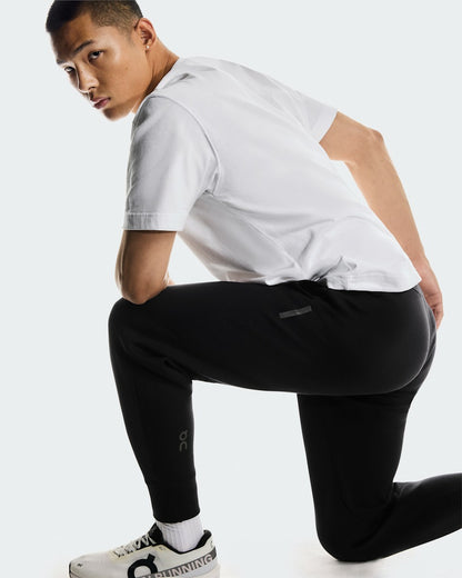 On United States Deals / Men's Focus Tech Sweatpants - Black