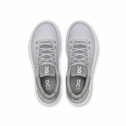 On United States Signature / THE ROGER Youth for Youth - Glacier/Alloy