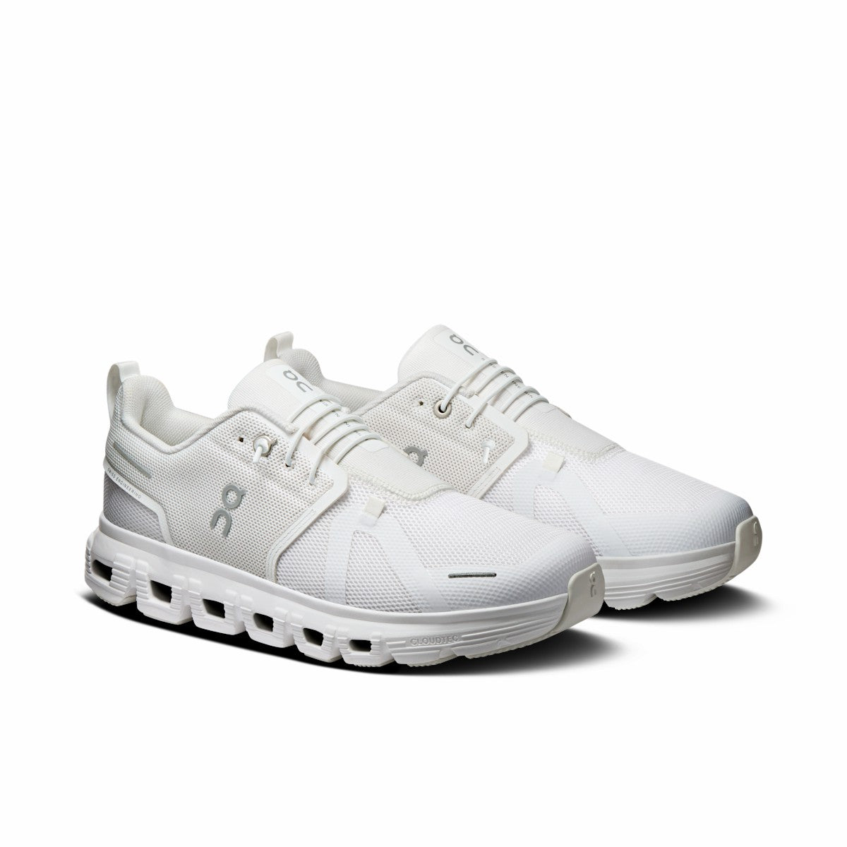 On United States Customer Favorite / Cloud Sky 2 for Youth - White/White