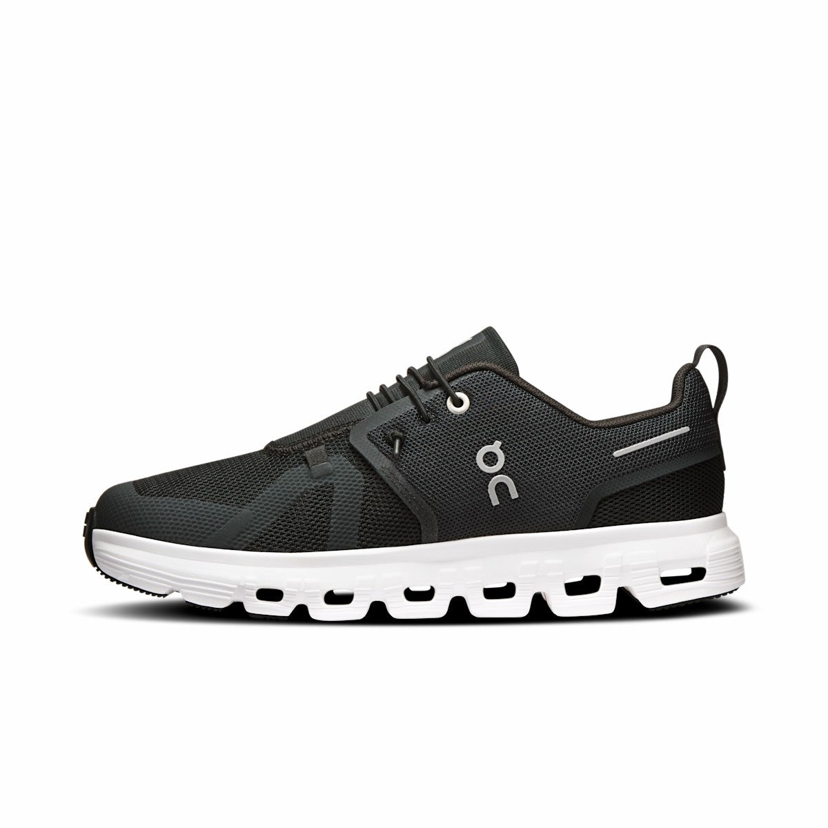On United States Featured / Cloud Sky 2 for Youth - Black/White