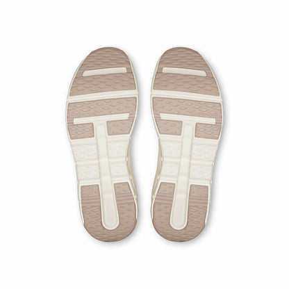 On United States Classic / Cloudleap for Youth - Dew/Sand
