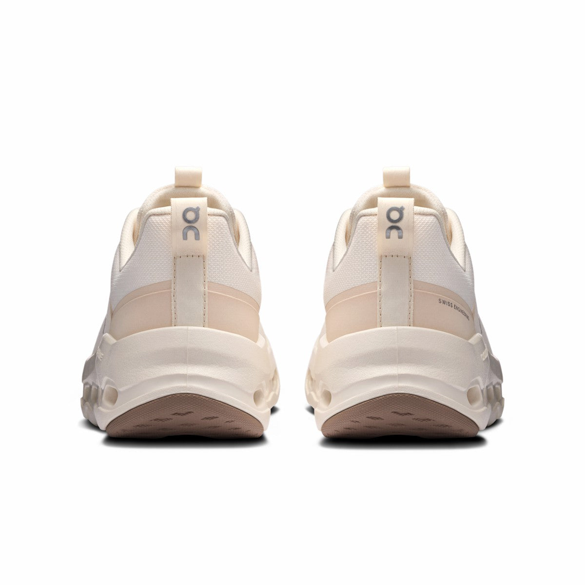 On United States Classic / Cloudleap for Youth - Dew/Sand