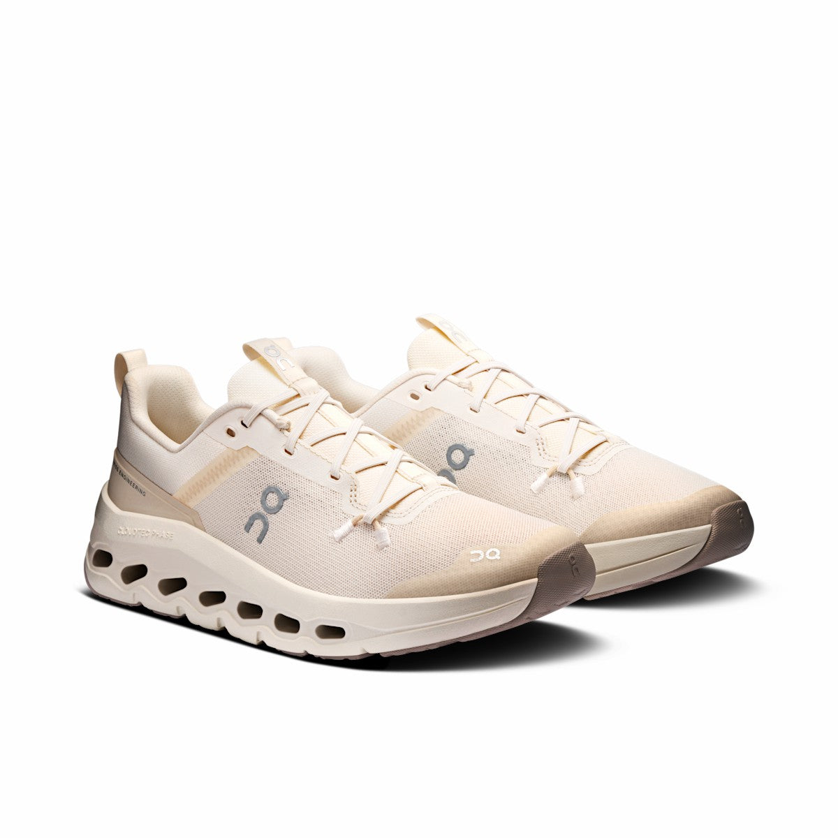 On United States Classic / Cloudleap for Youth - Dew/Sand