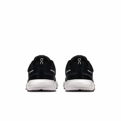 On United States Quality / Cloud Dash - Black/White