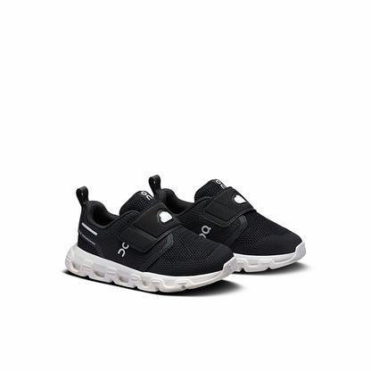 On United States Quality / Cloud Dash - Black/White