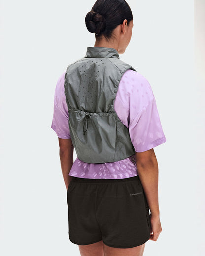On United States Signature / Women's Performance Volt Vest - Glacier